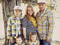april-holton-nov-2013-22